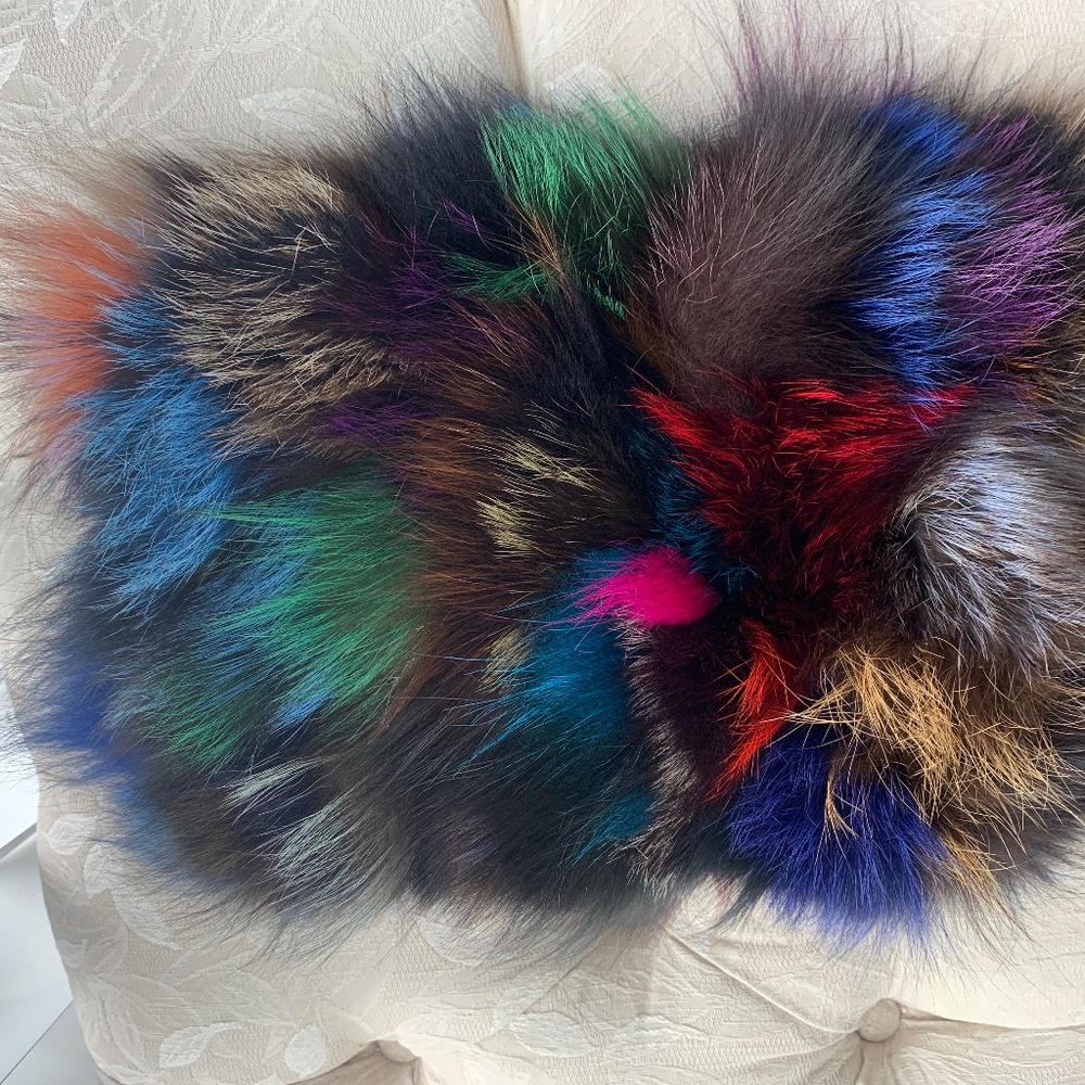 Jocelyn Fox Fur Clutch New with Tags!!!RARE!!!💜💜